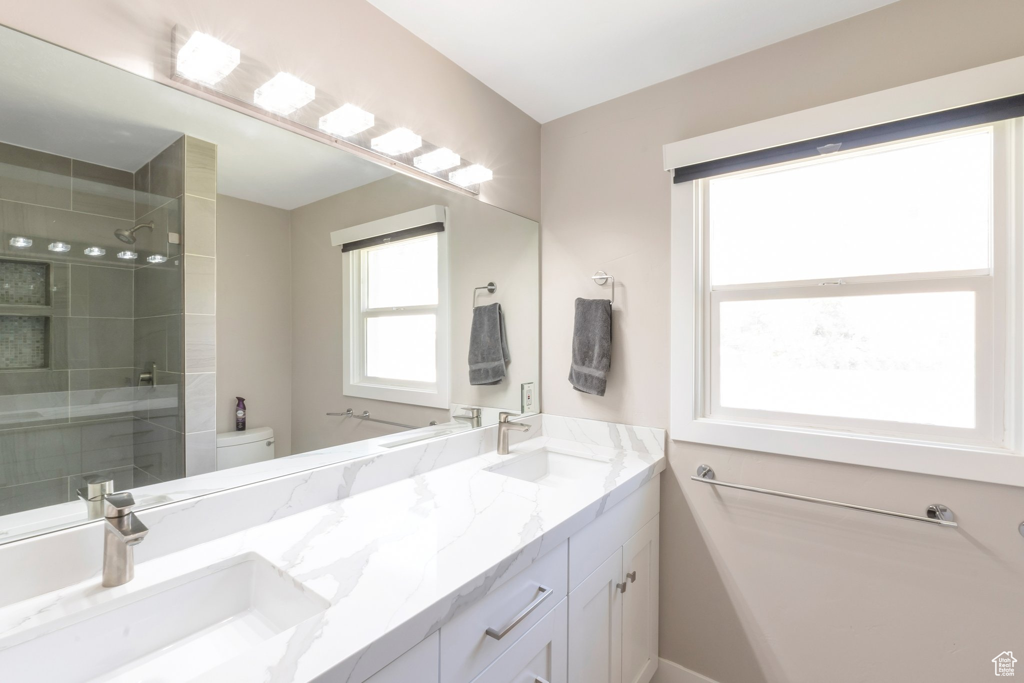 561 N 700, Provo, Utah image 9