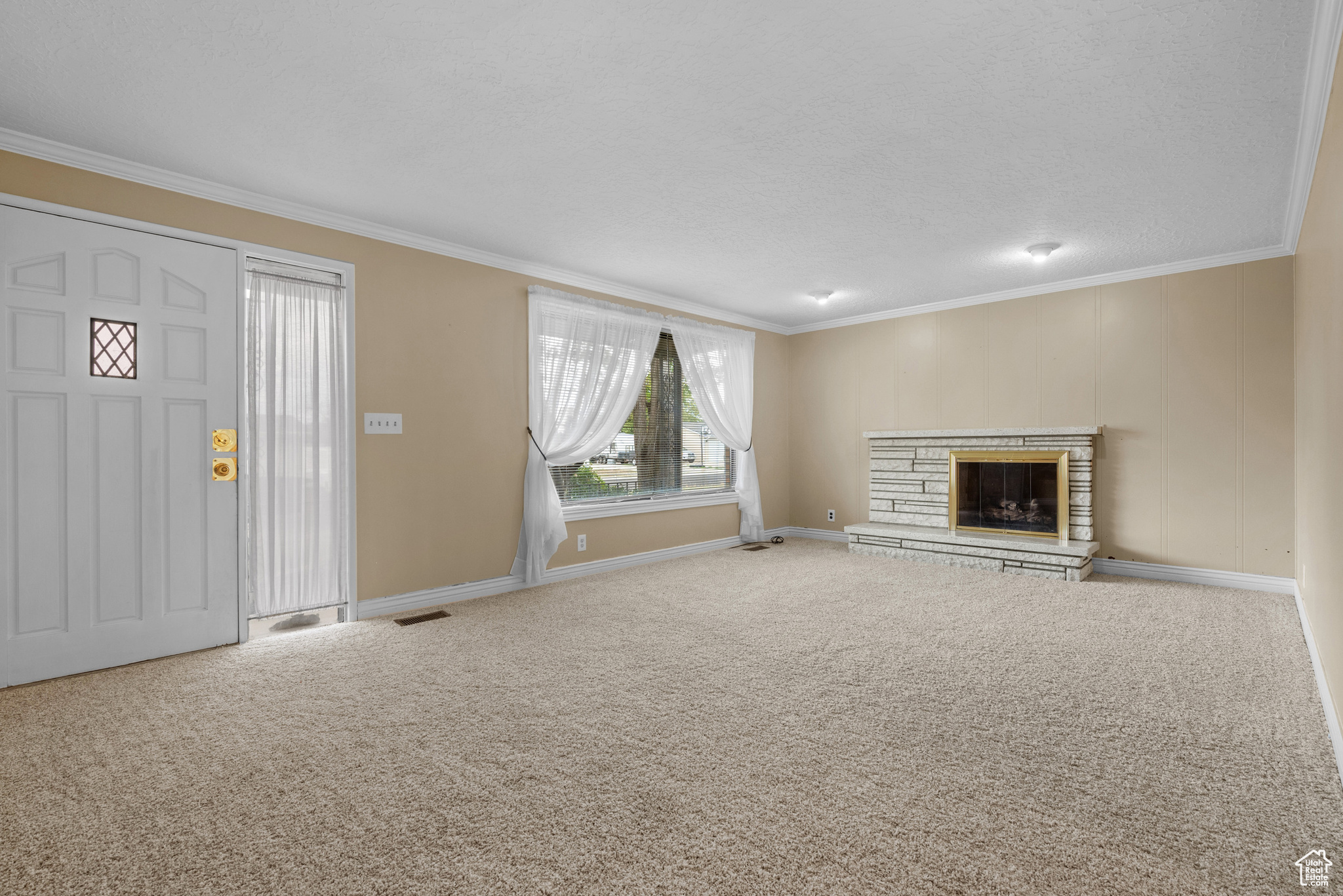 COLONY NORTH - Residential