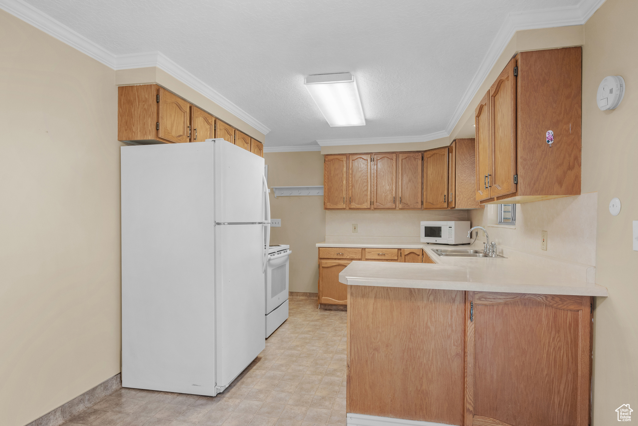COLONY NORTH - Residential