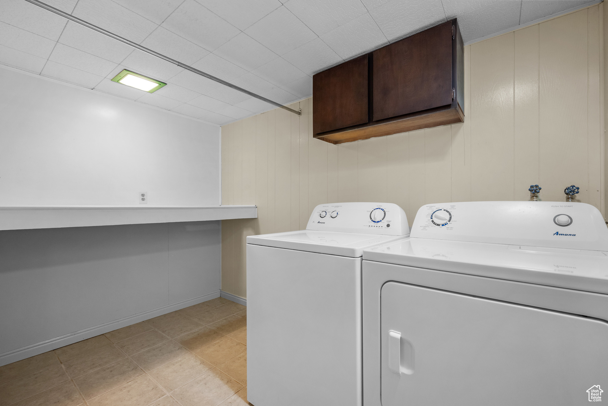 COLONY NORTH - Residential