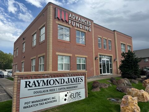 Photo of 6589 S 1300 E #100, Murray, UT 84121 (MLS # 2126620)