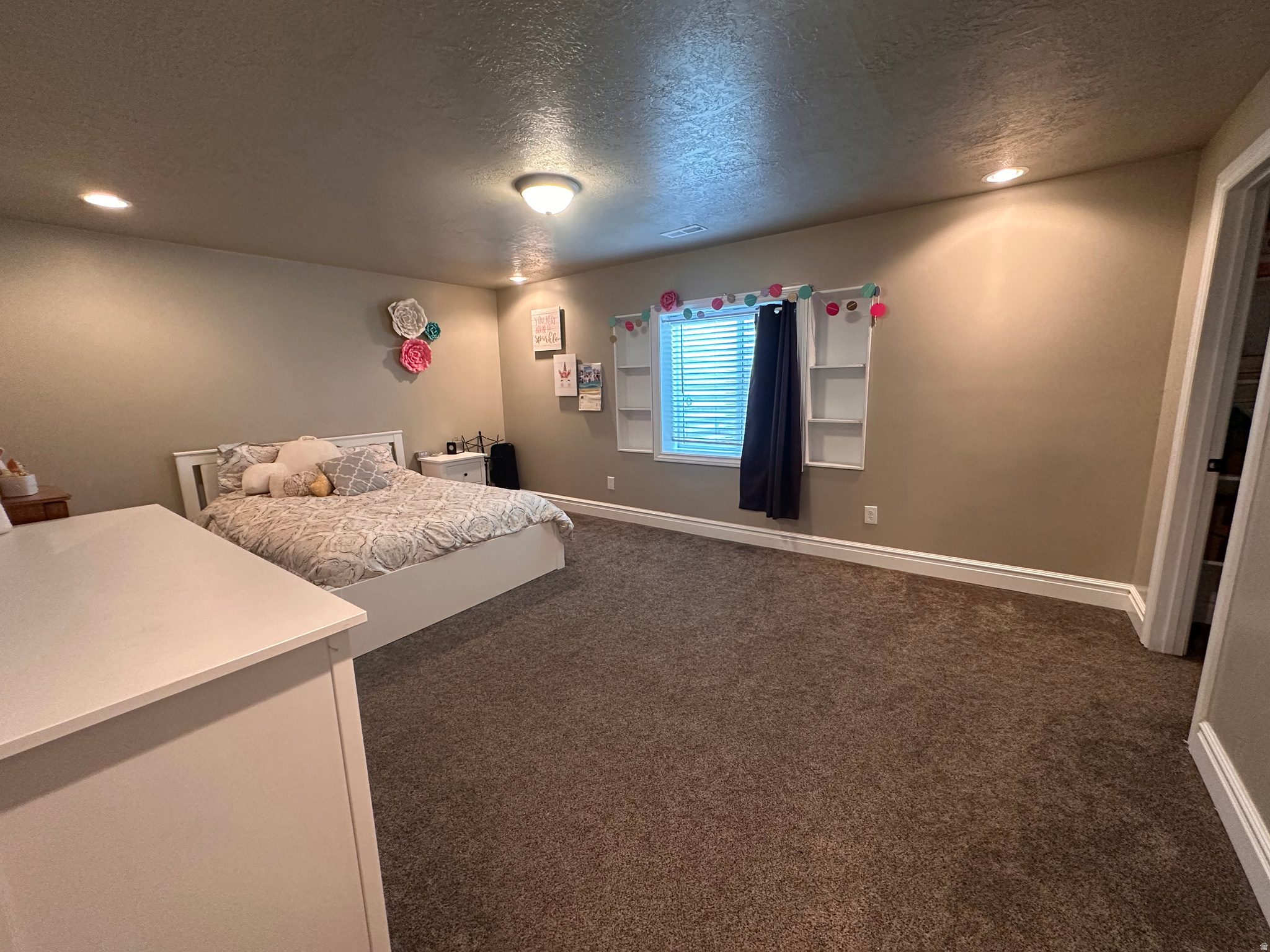 SUNRISE KNOLLS - Residential