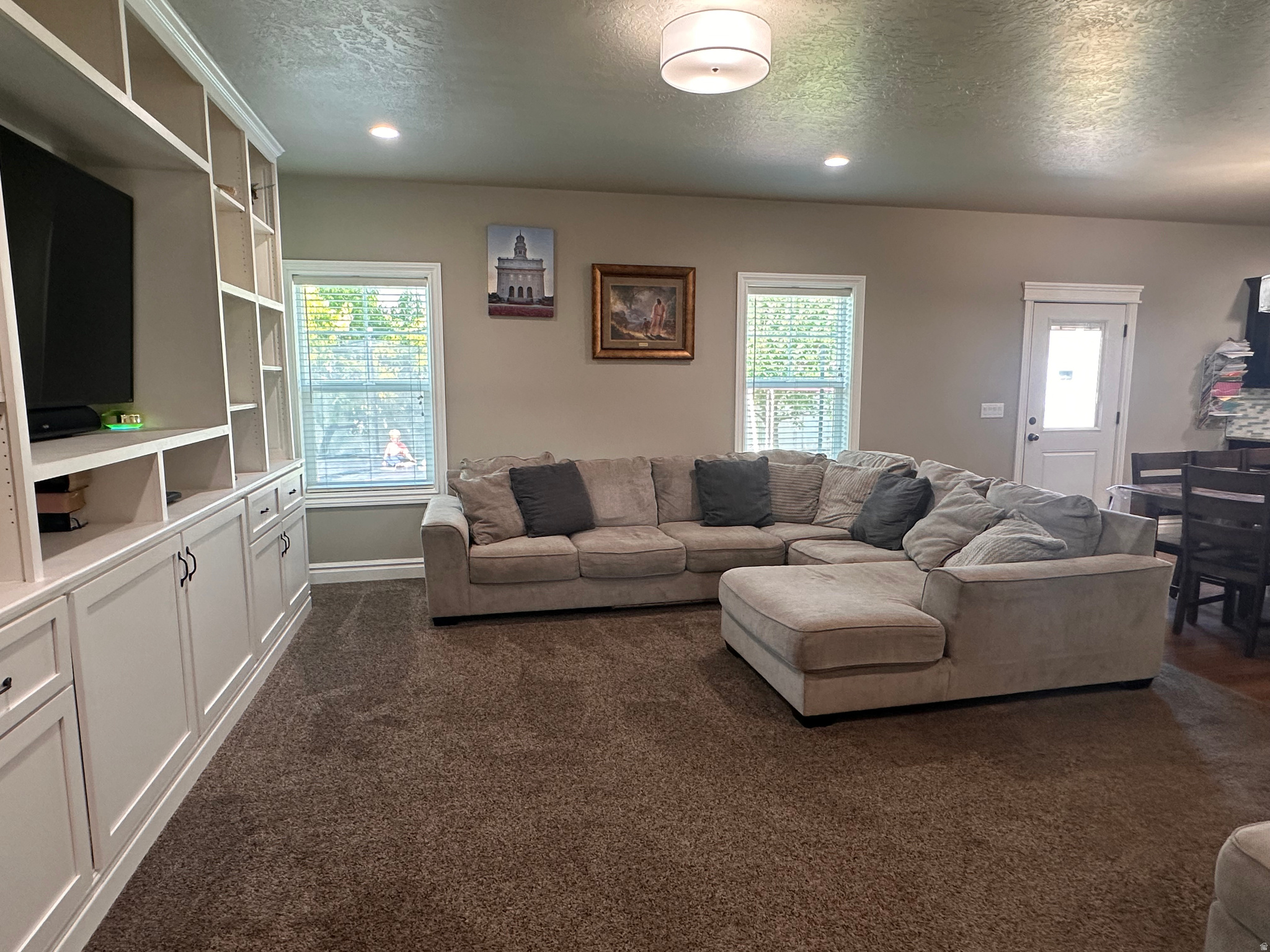 SUNRISE KNOLLS - Residential