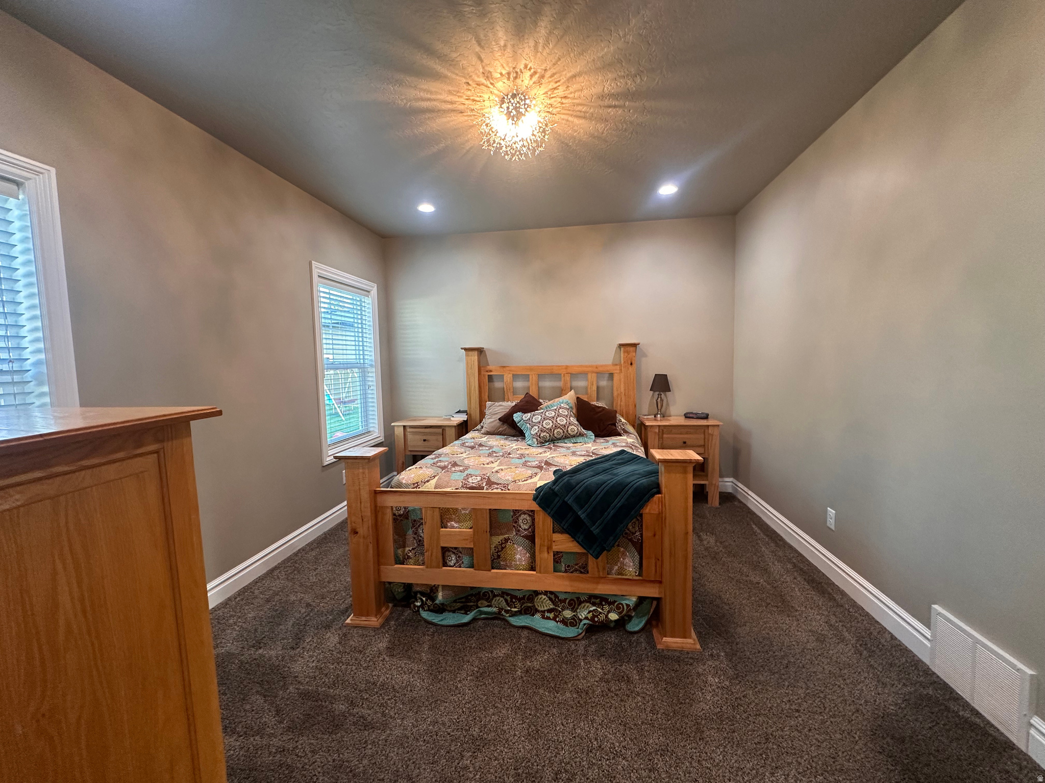 SUNRISE KNOLLS - Residential