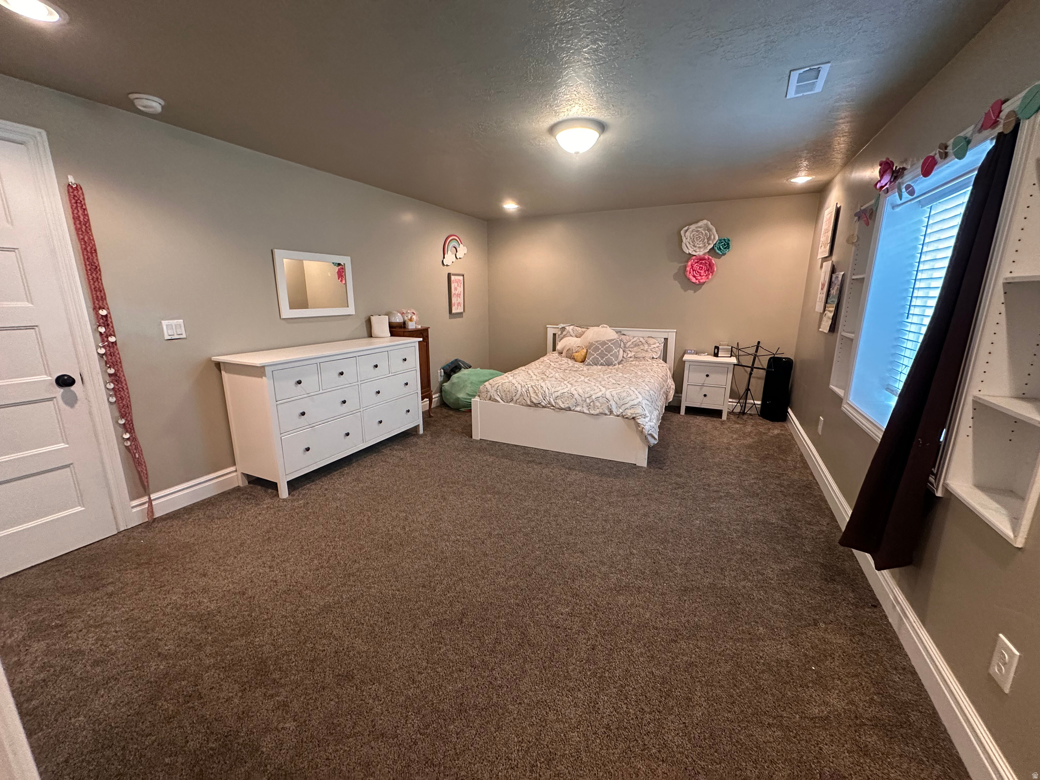 SUNRISE KNOLLS - Residential