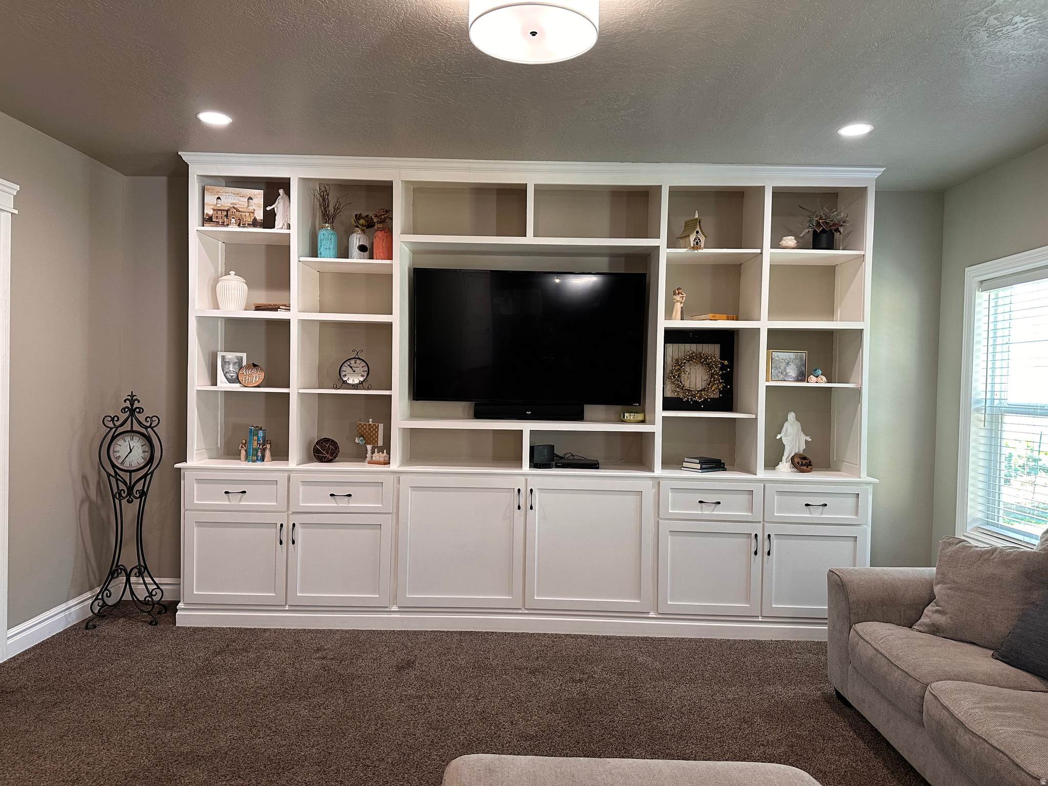 SUNRISE KNOLLS - Residential