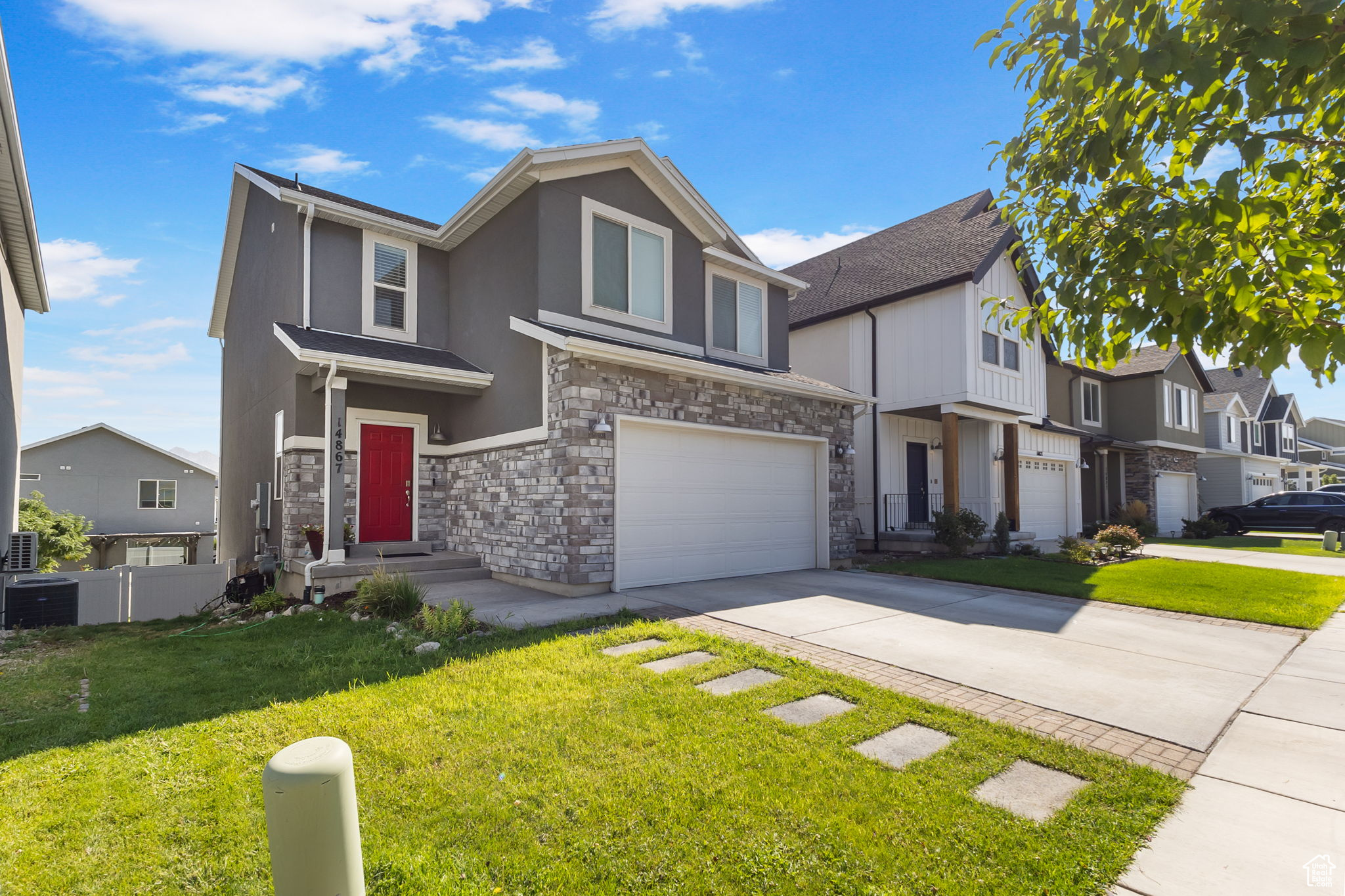 SOUTH HILLS - Residential