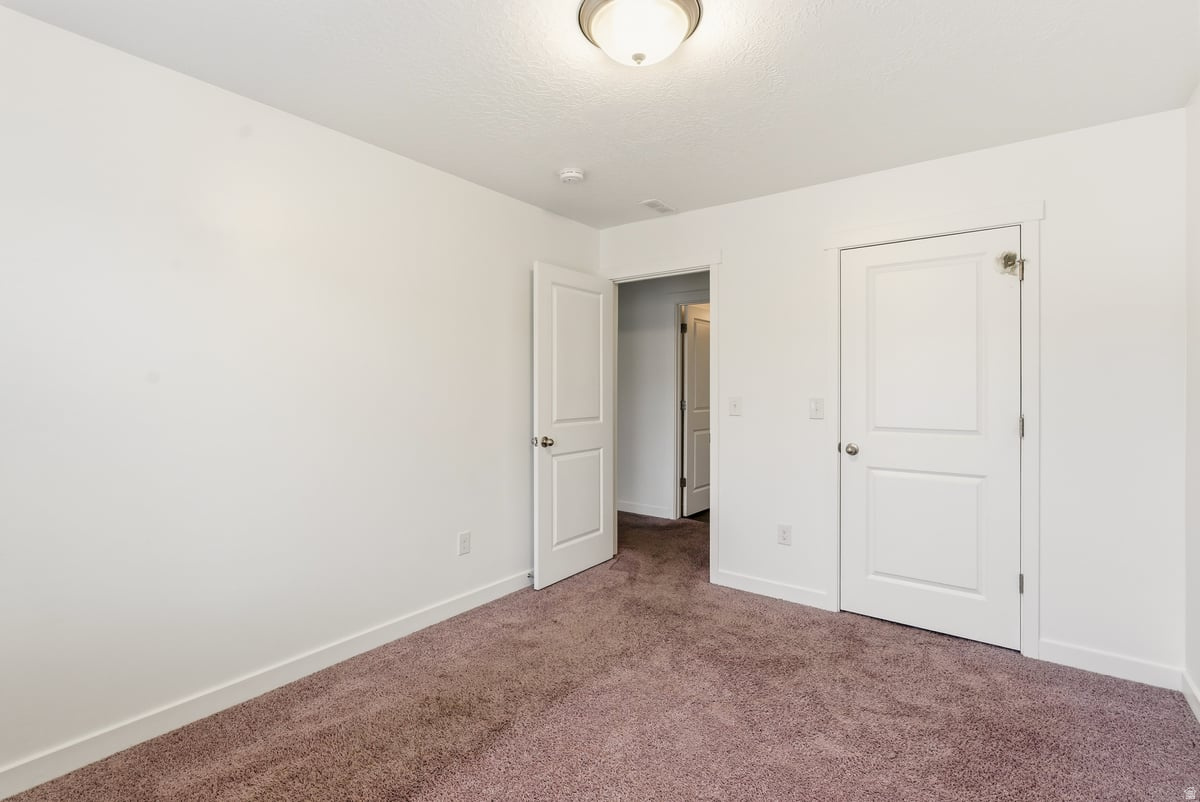 SOUTH HILLS - Residential