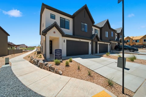 Tiny photo for 1727 S VIEWCREST DR #3158, Washington, UT 84780 (MLS # 2181549)