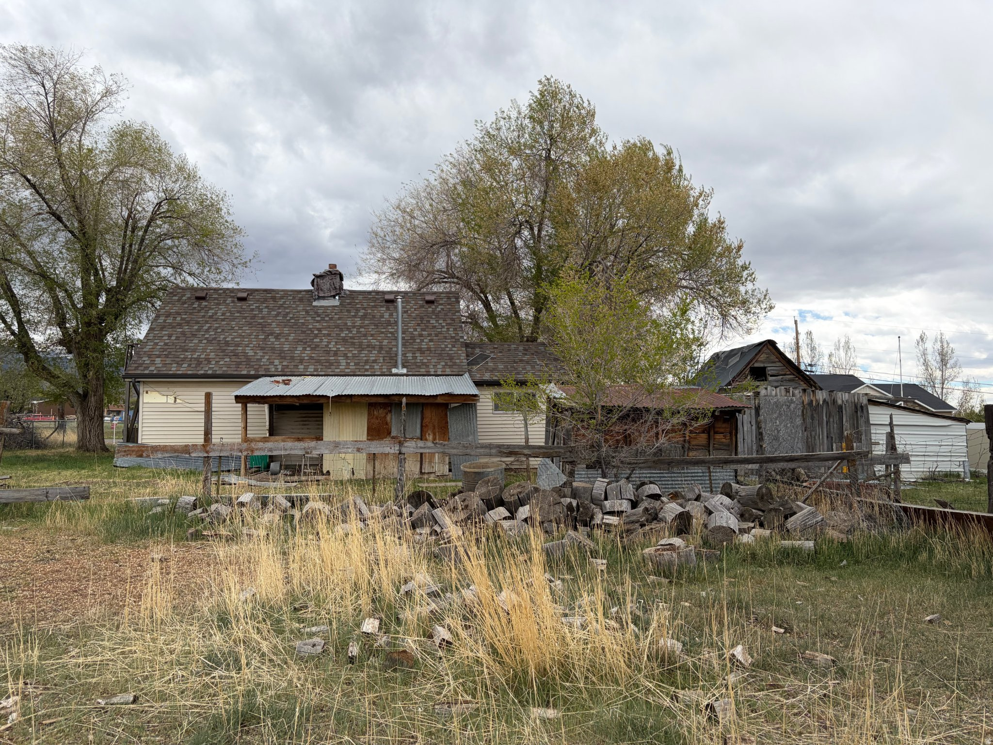 YOUNG PROPERTY - Residential