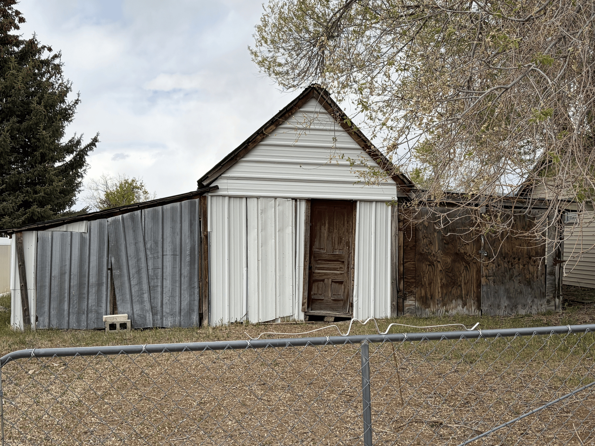 YOUNG PROPERTY - Residential