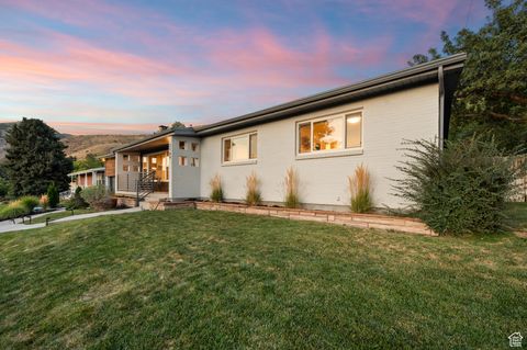 Tiny photo for 3169 S PLATEAU DR E, Salt Lake City, UT 84109 (MLS # 2115098)