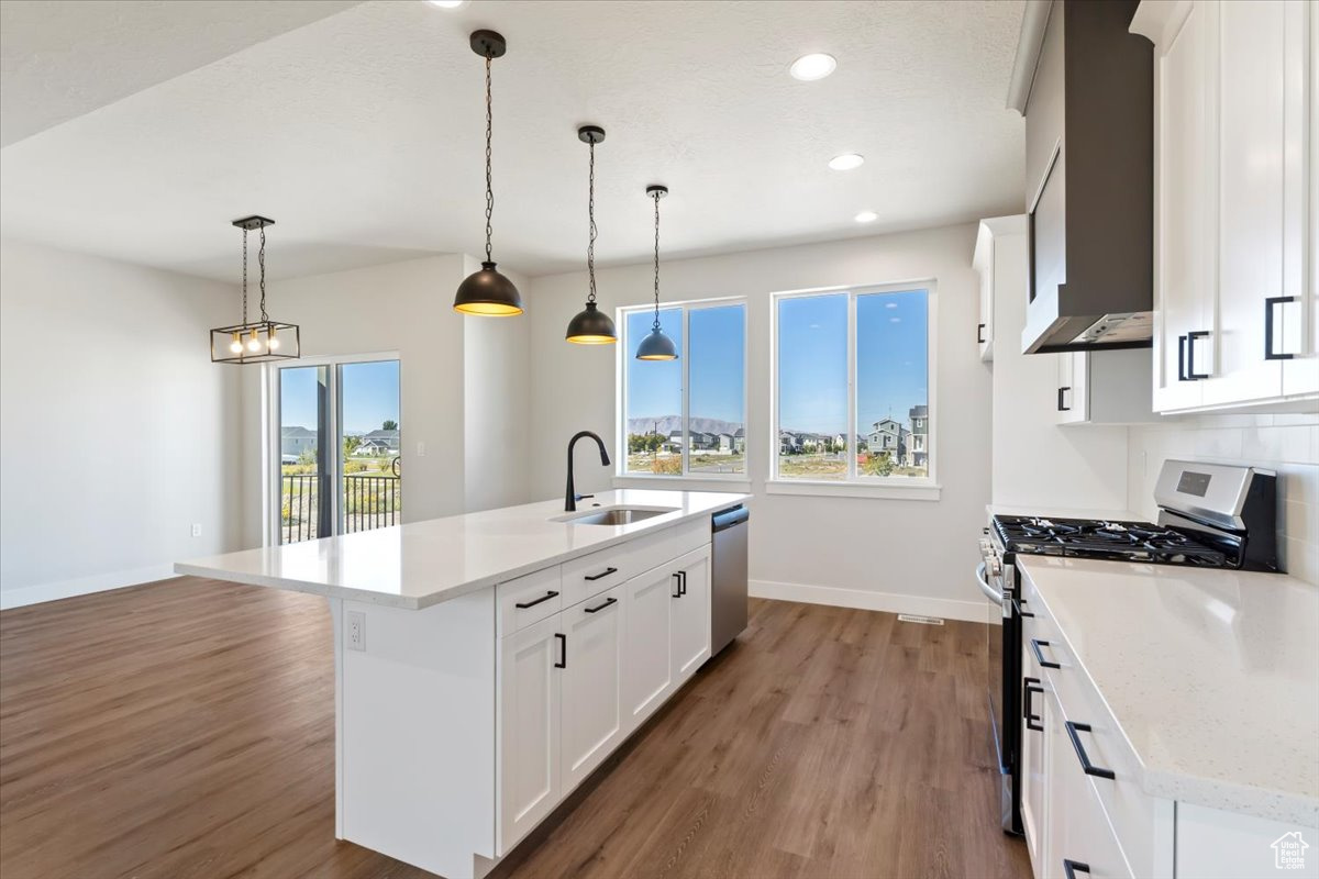 WESTFIELDS CENTRAL - Residential