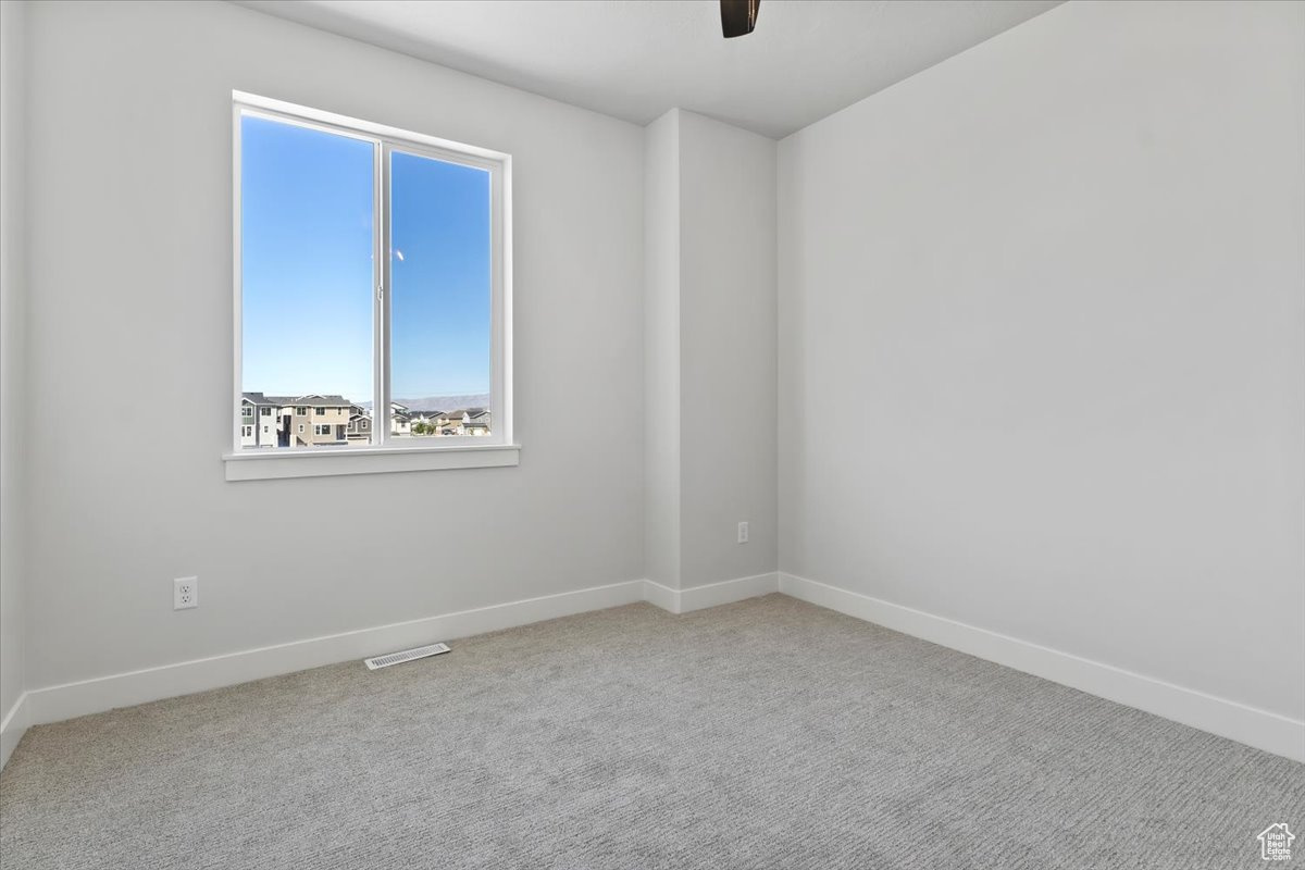 WESTFIELDS CENTRAL - Residential