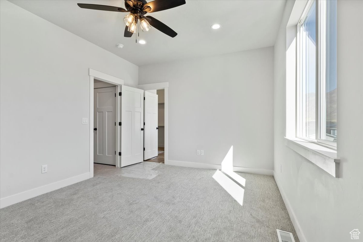 WESTFIELDS CENTRAL - Residential