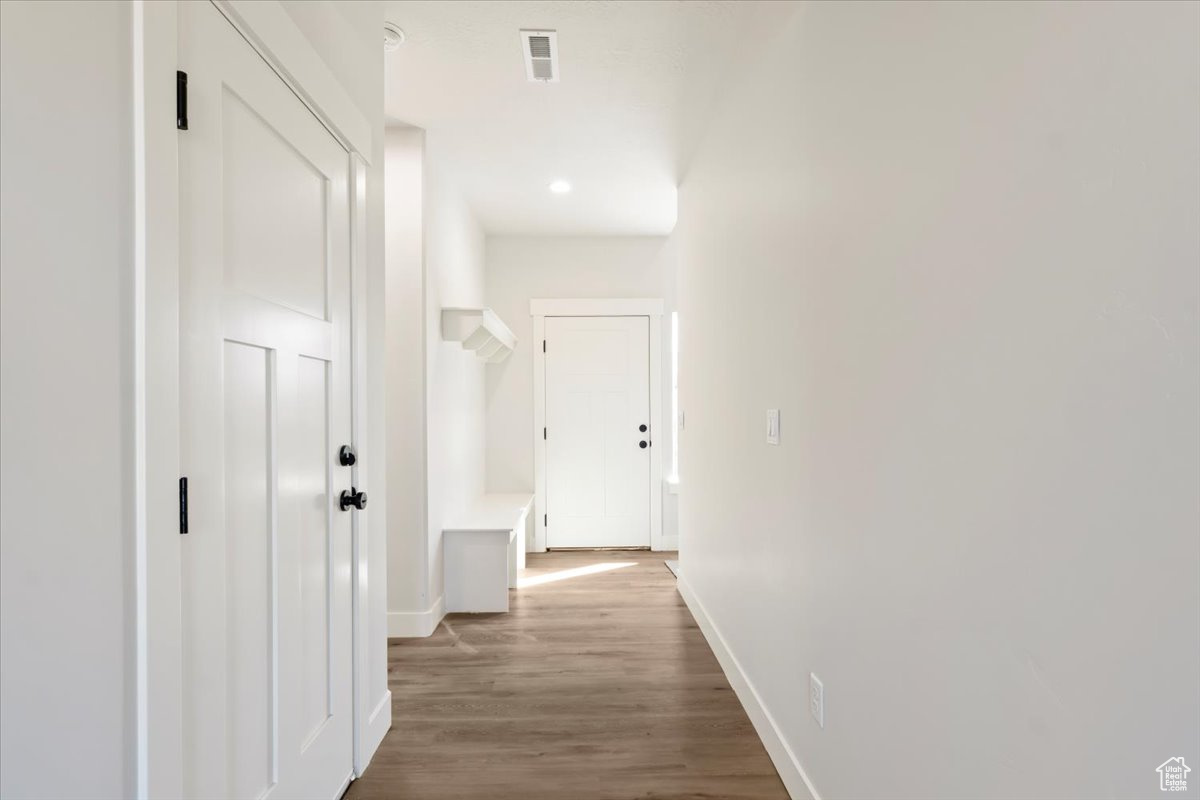 WESTFIELDS CENTRAL - Residential