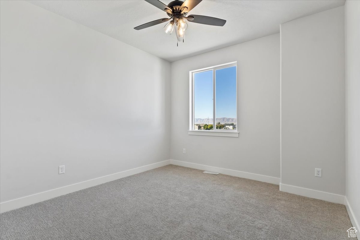 WESTFIELDS CENTRAL - Residential