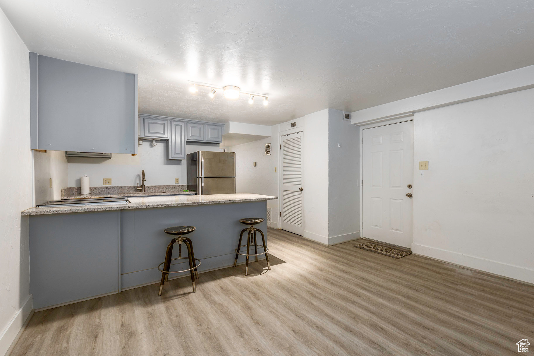 SNOW COUNTRY - Residential