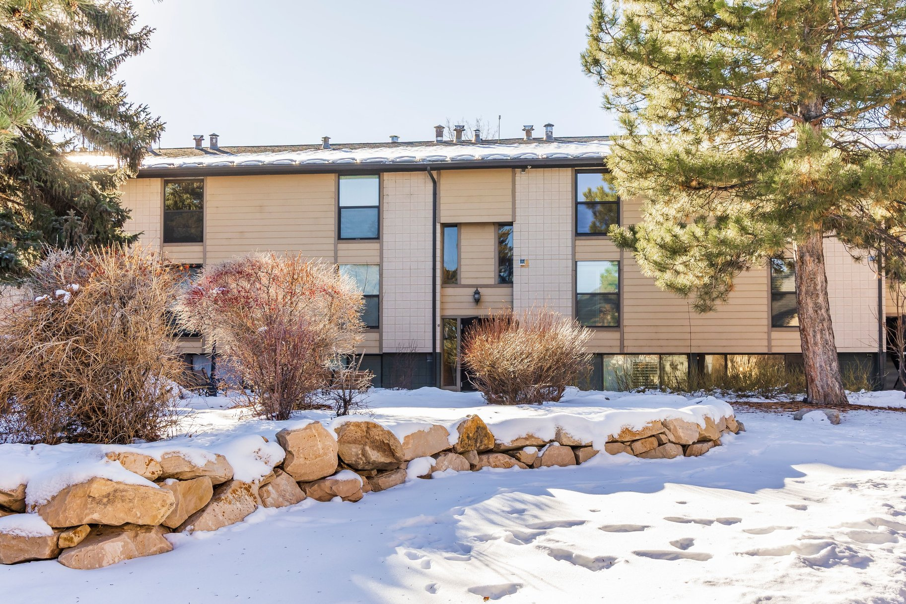 SNOW COUNTRY - Residential