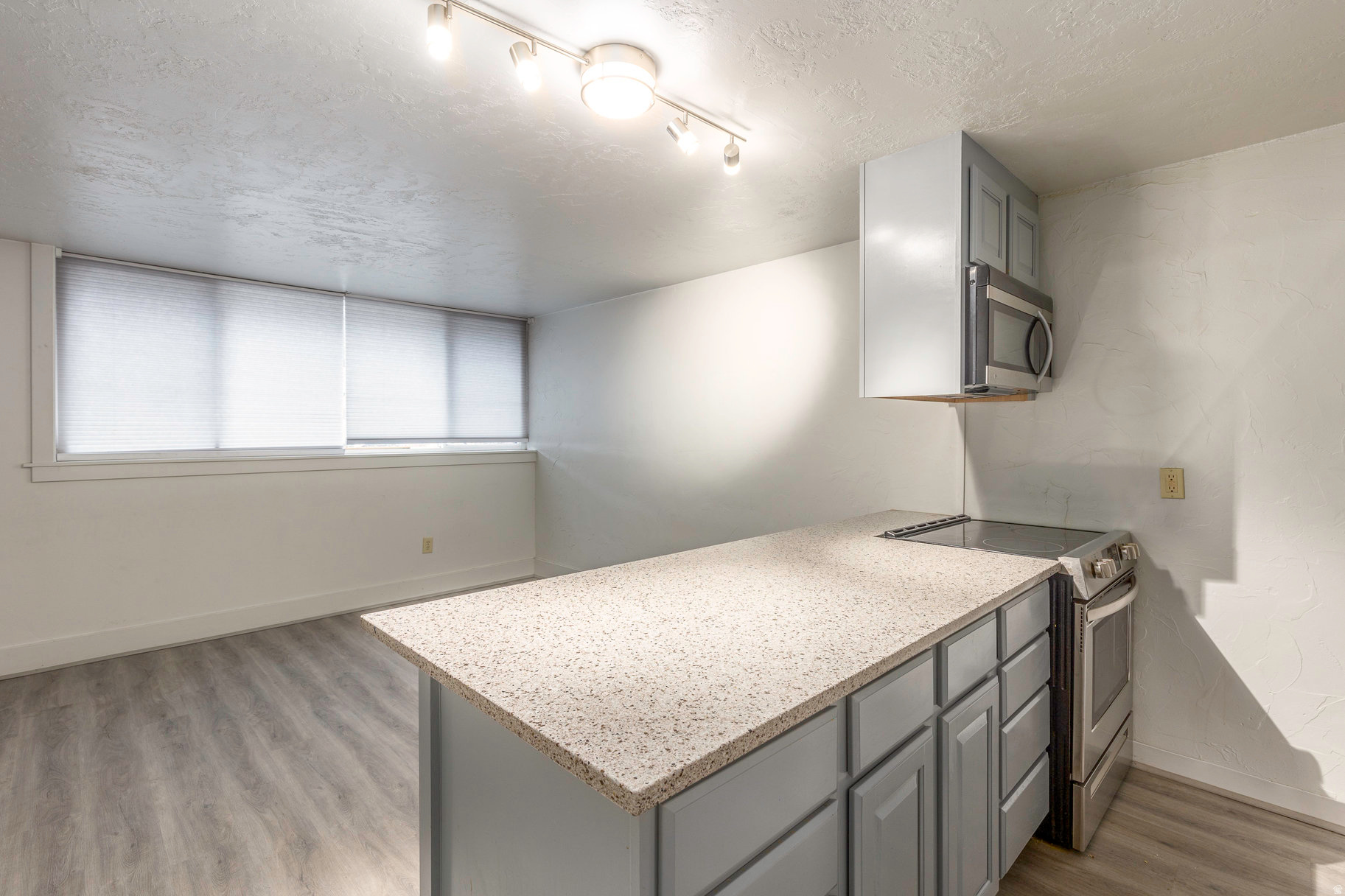 SNOW COUNTRY - Residential