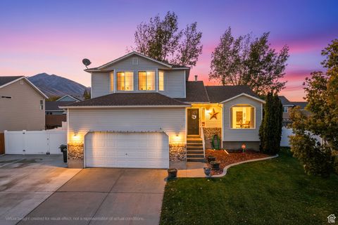 Photo of 336 E 700 N, Tooele, UT 84074 (MLS # 2117754)