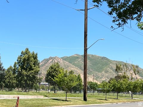 Tiny photo for 847 S GREENWOOD TER E, Salt Lake City, UT 84105 (MLS # 2097971)