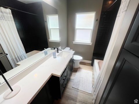 Tiny photo for 847 S GREENWOOD TER E, Salt Lake City, UT 84105 (MLS # 2097971)