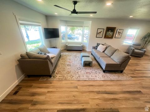 Tiny photo for 847 S GREENWOOD TER E, Salt Lake City, UT 84105 (MLS # 2097971)