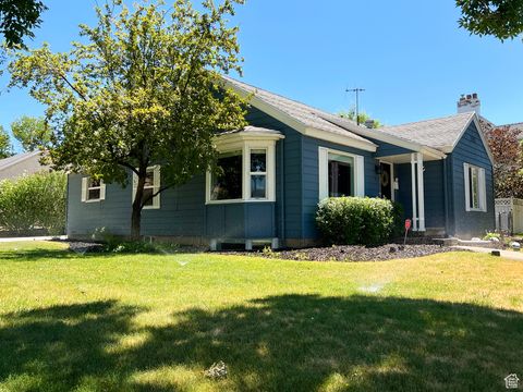 Tiny photo for 847 S GREENWOOD TER E, Salt Lake City, UT 84105 (MLS # 2097971)