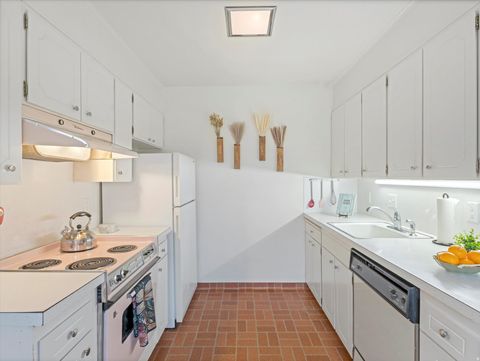 Tiny photo for 2286 E CARRIAGE LN #85, Holladay, UT 84117 (MLS # 2138026)