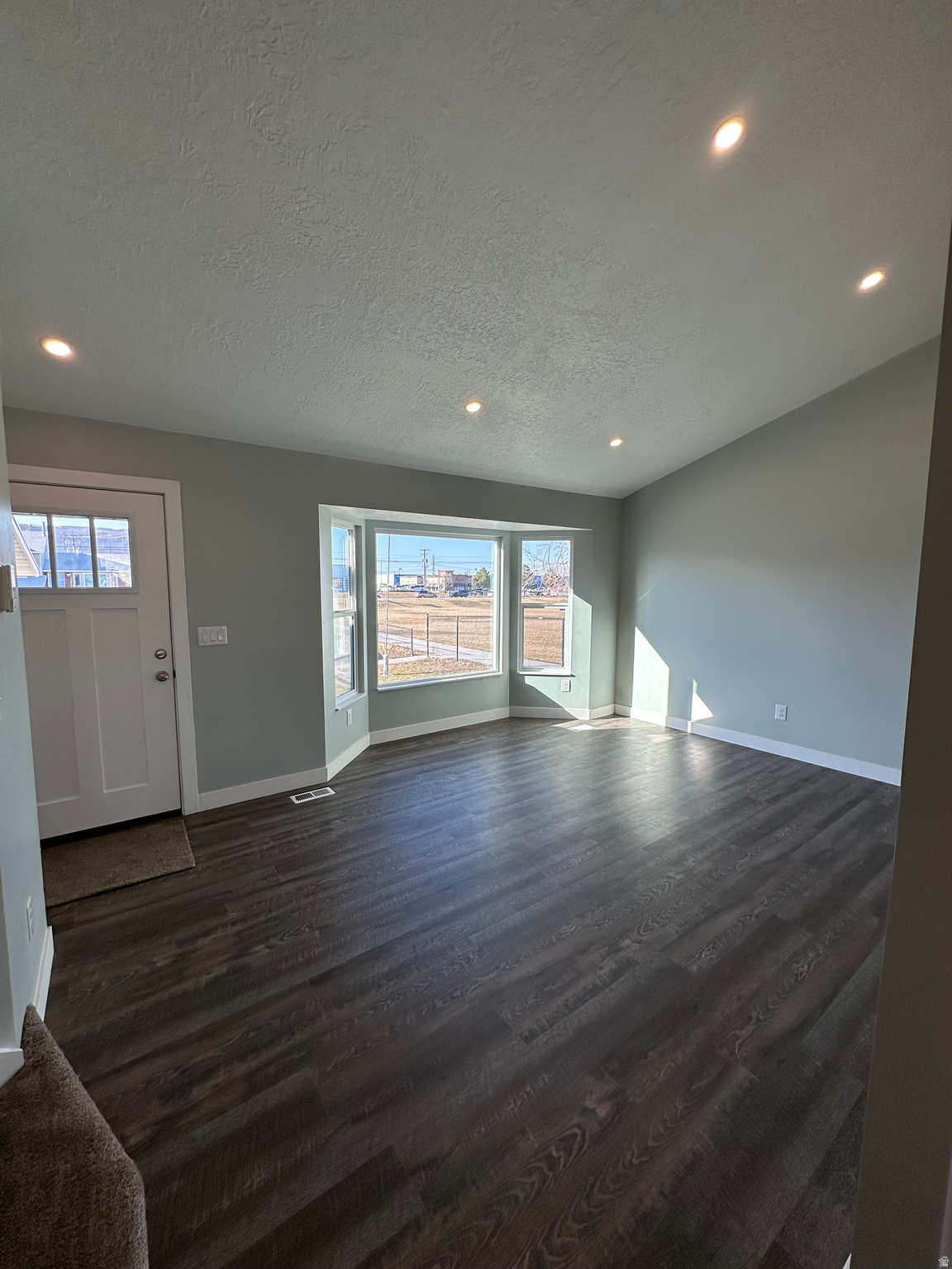 HUNTER FARMS - Residential