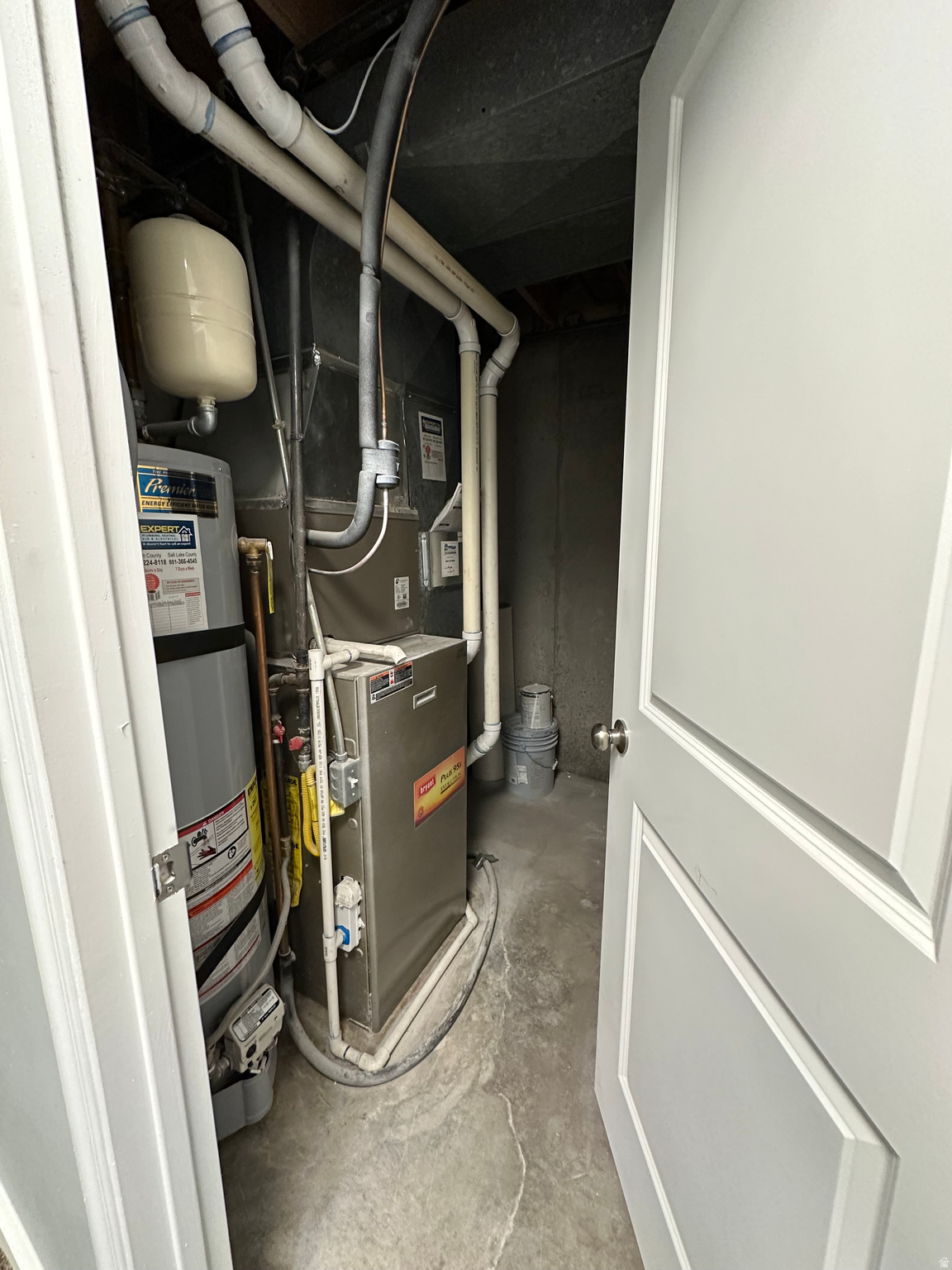 HUNTER FARMS - Residential