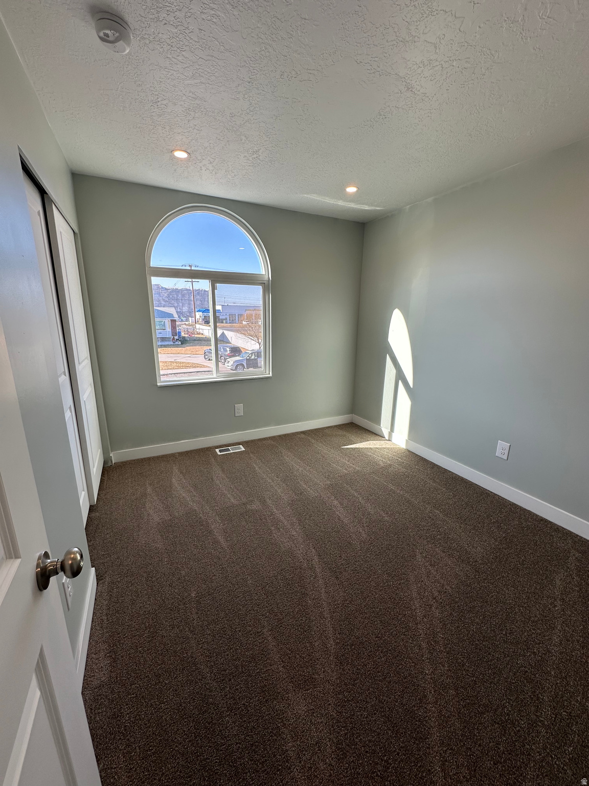 HUNTER FARMS - Residential