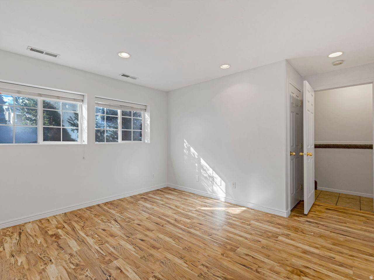 SHRON ESTATES - Residential