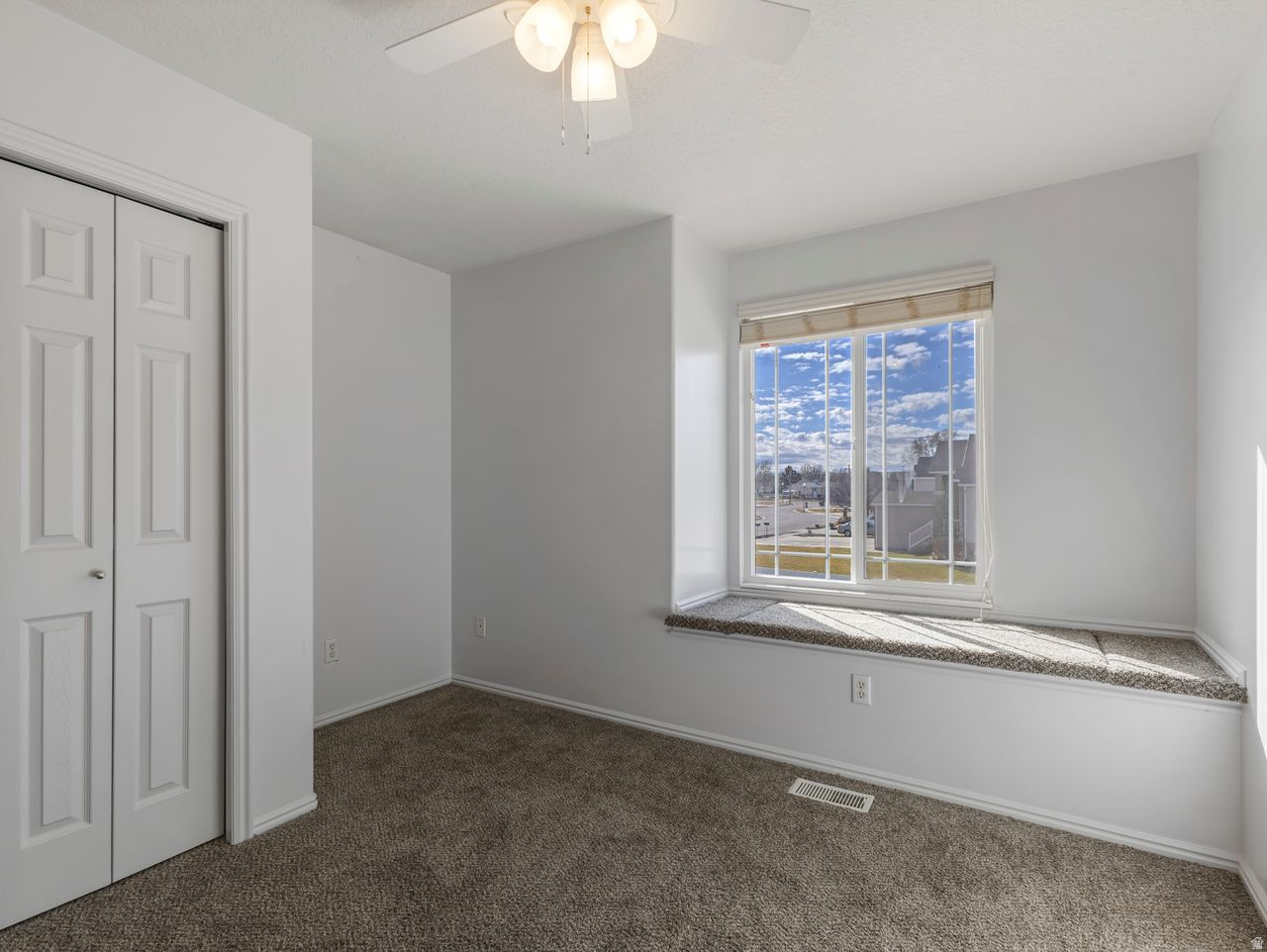 SHRON ESTATES - Residential