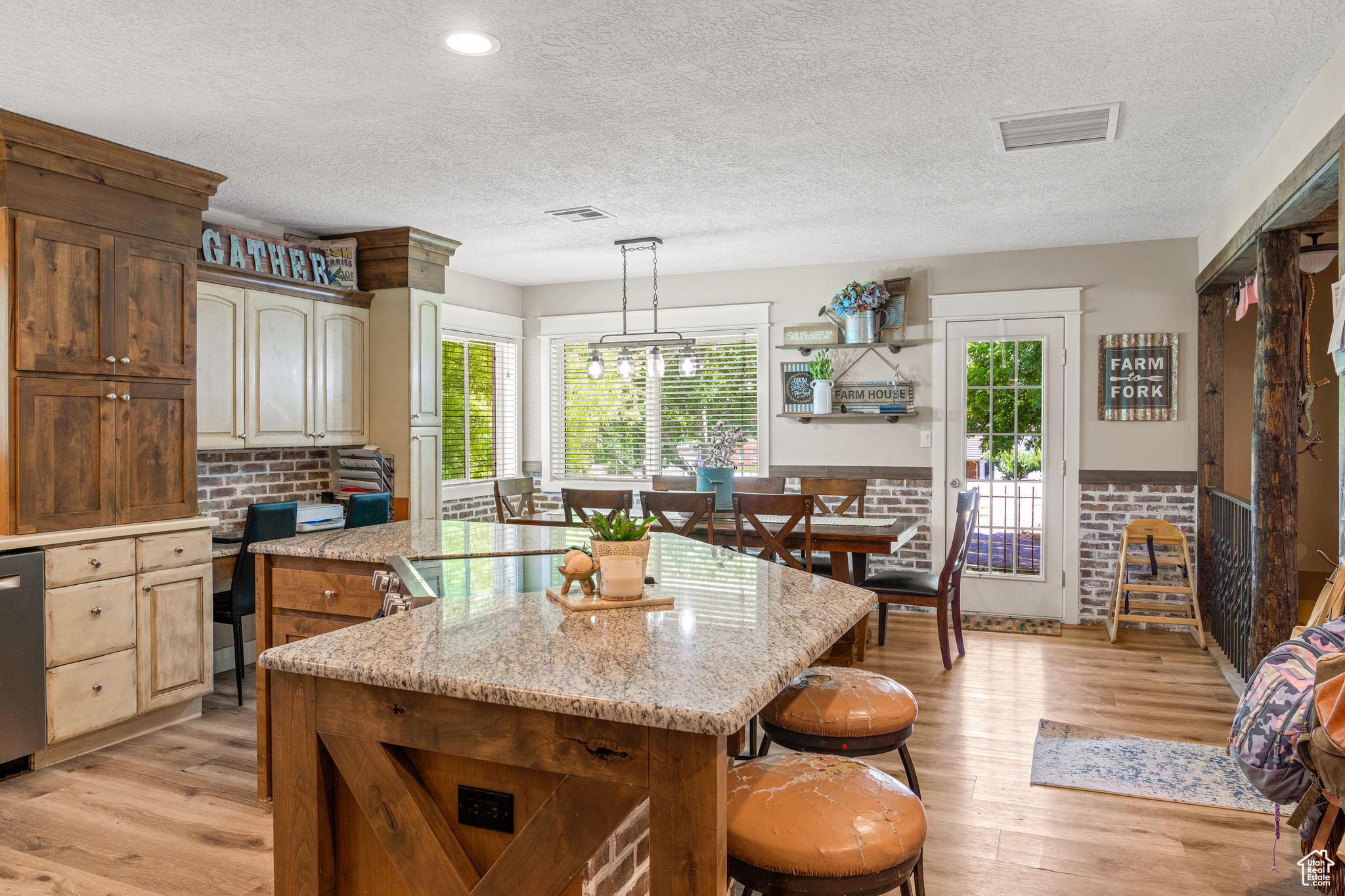 1502 S 325, Hurricane, Utah image 10