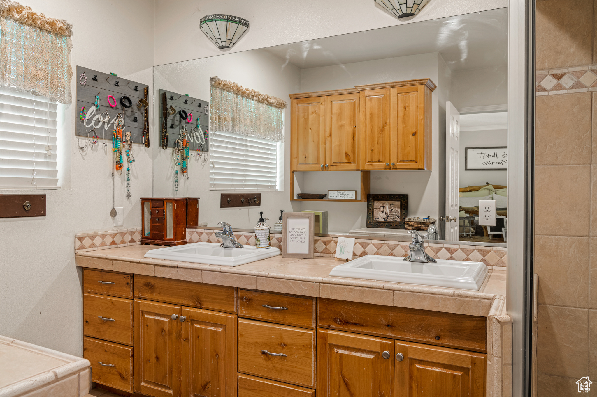 1502 S 325, Hurricane, Utah image 15