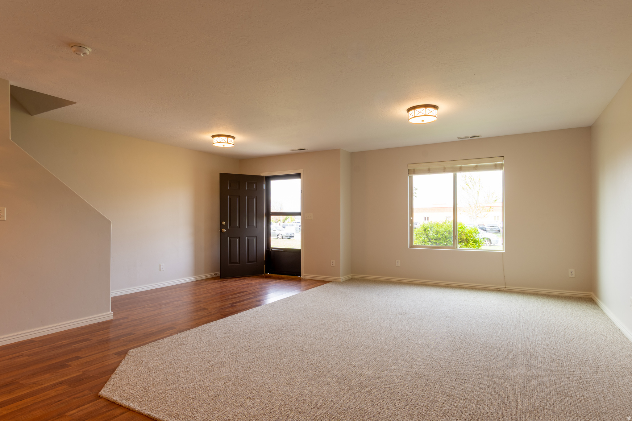 MAPLE MOUNTAIN - Residential