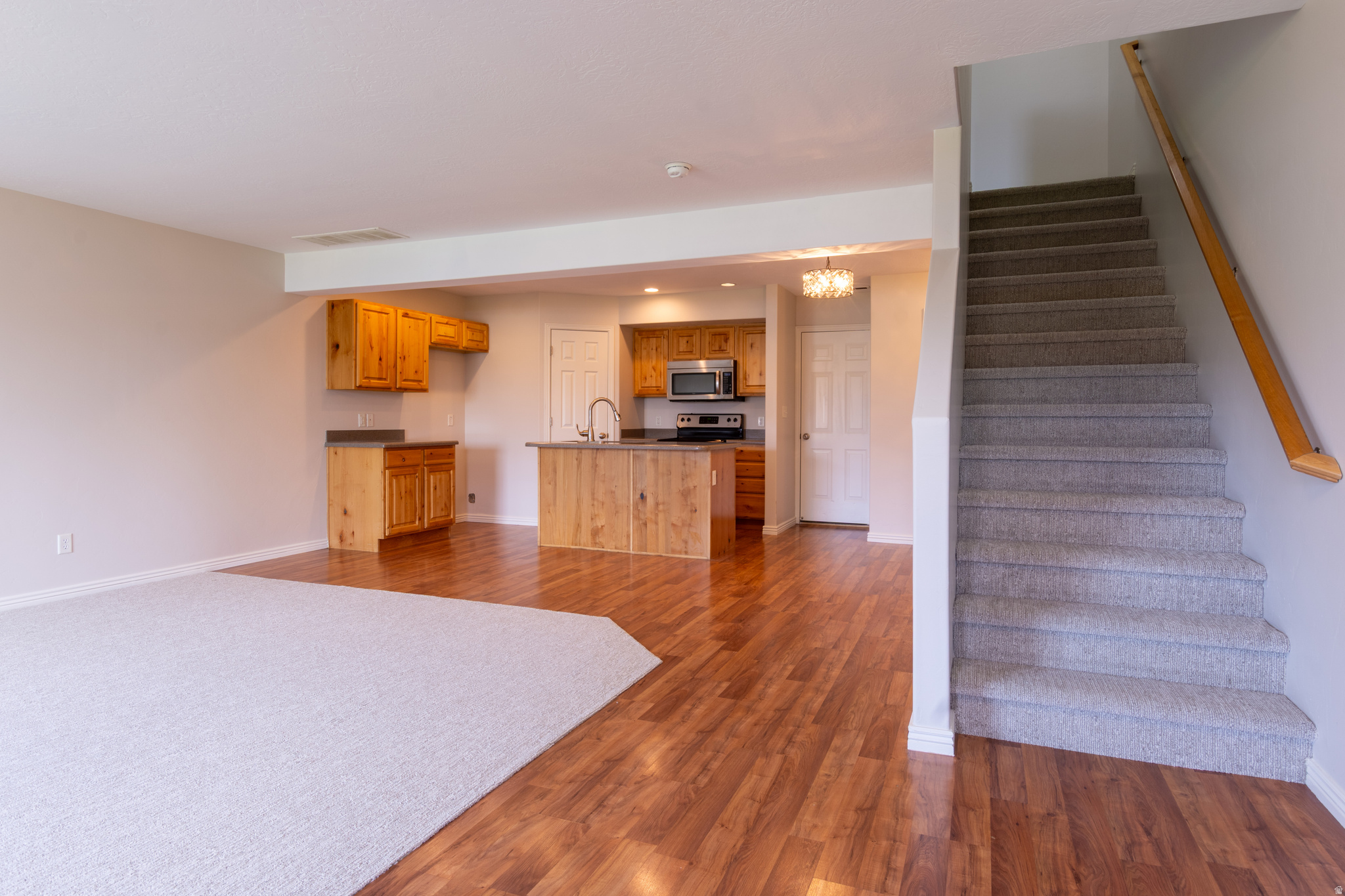 MAPLE MOUNTAIN - Residential