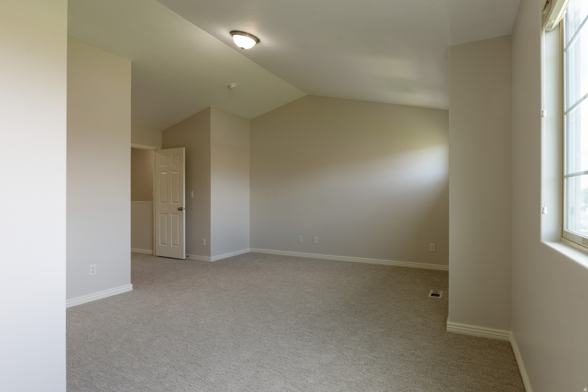 MAPLE MOUNTAIN - Residential