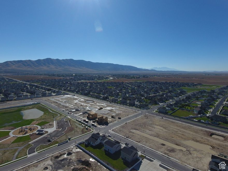 This commercial lot has excellent access and visibility, located on Aviator Ave near the future freeway. Ideal for a variety of neighborhood commercial uses including retail, bank, fitness center and others. See zoning table for a full list of uses.