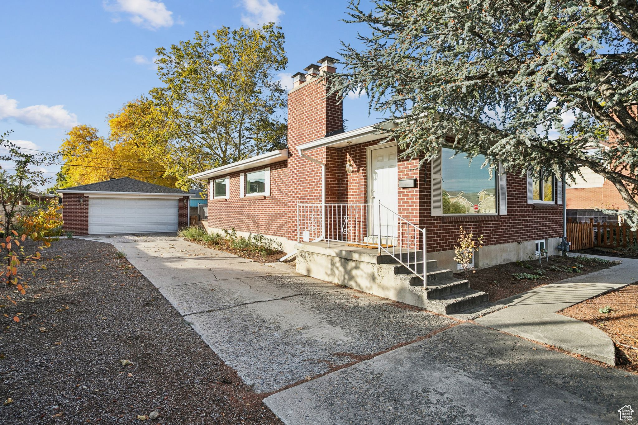 SELMA SUB - Residential