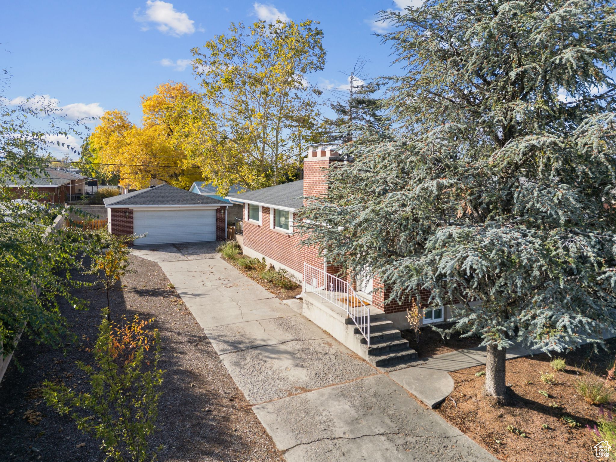 SELMA SUB - Residential