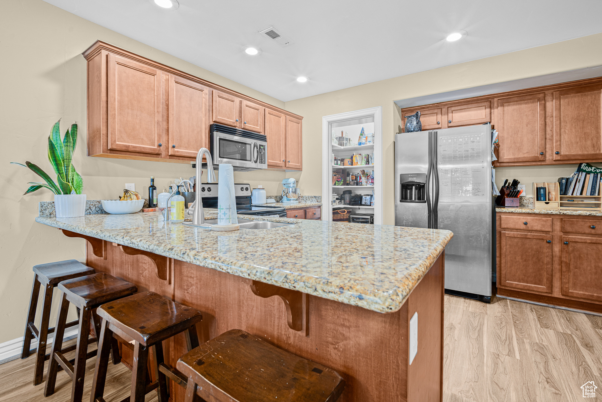 RIVER PARK WEST - Residential