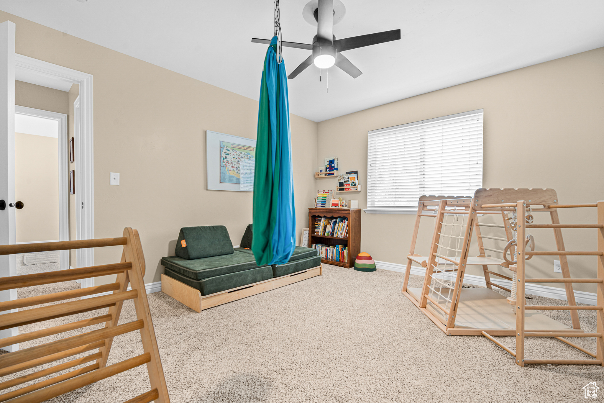 RIVER PARK WEST - Residential