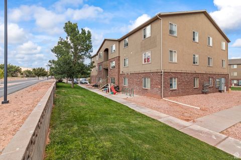 Tiny photo for 797 W 50 N, Richfield, UT 84701 (MLS # 2104671)
