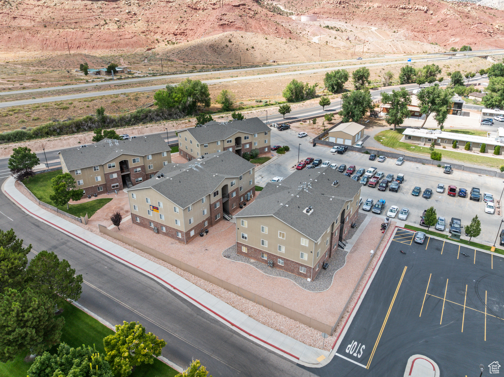 WILLOW CREEK - Residential Income