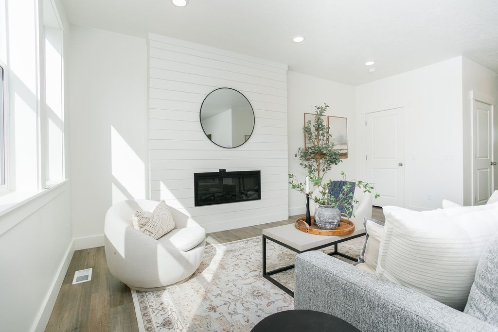 Photo of 795 N BROOK AVE, Tooele, UT 84074 (MLS # 2141480)