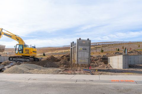 Tiny photo for 2703 N BLUE DAWN LN #2237, Saratoga Springs, UT 84045 (MLS # 2121398)