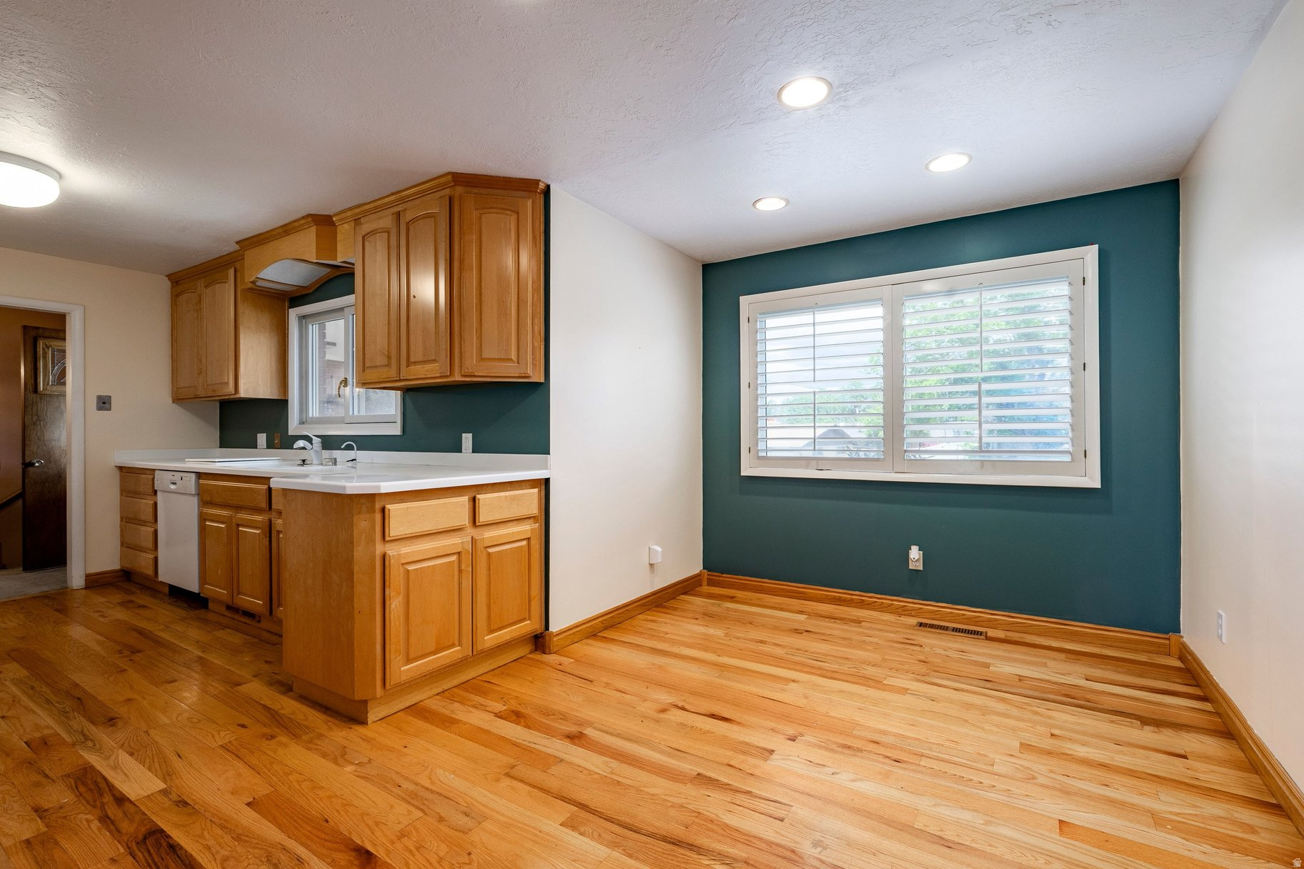MILL CREEK HEIGHTS - Residential
